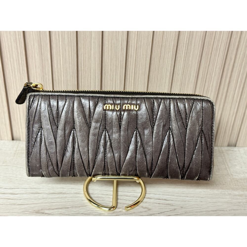 Authentic Miu Miu Matelasse Gray Leather Long Wal… - image 1